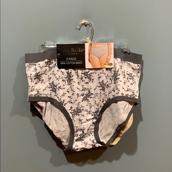 Delta Burke Other - Panties, 3 pairs